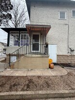 1010 Chestnut St in Collingdale, PA - Building Photo