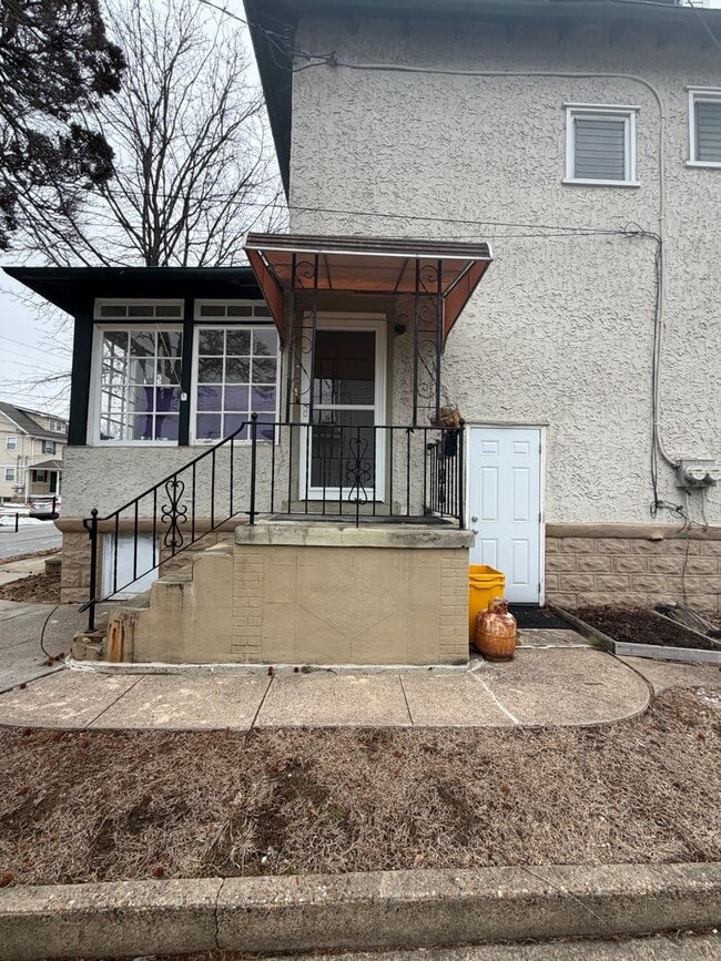 property at 1010 Chestnut St