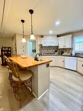 39705 Manzanita Dr in Palm Desert, CA - Foto de edificio - Building Photo