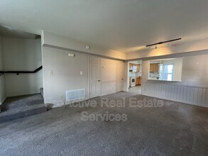 3015 Luxembourg St in Norfolk, VA - Building Photo - Building Photo