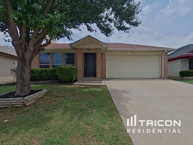 property at 9961 Peregrine Trail