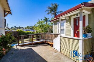 547 Porter St in Vallejo, CA - Building Photo