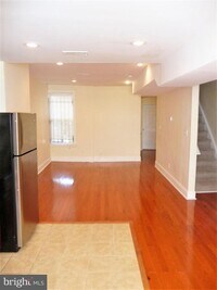 661 N 33rd St photo'