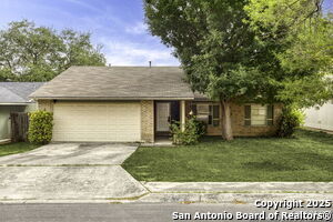 4214 Briarcrest St in San Antonio, TX - Building Photo