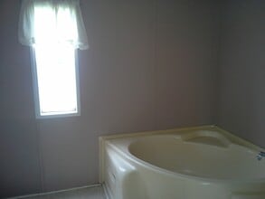 2614 Bailey Rd in Leesville, LA - Building Photo - Building Photo