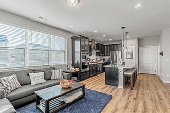 8017 Yampa River Ave in Littleton, CO - Building Photo - Building Photo