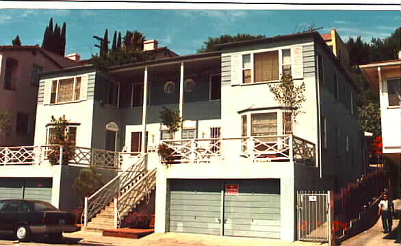 947-949 1/4 N. Vendome St in Los Angeles, CA - Building Photo