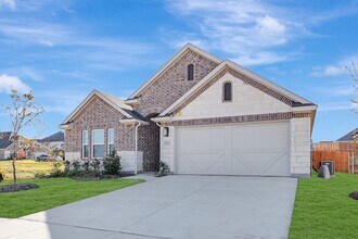 2810 Woodbrook Dr in Sherman, TX - Building Photo - Building Photo