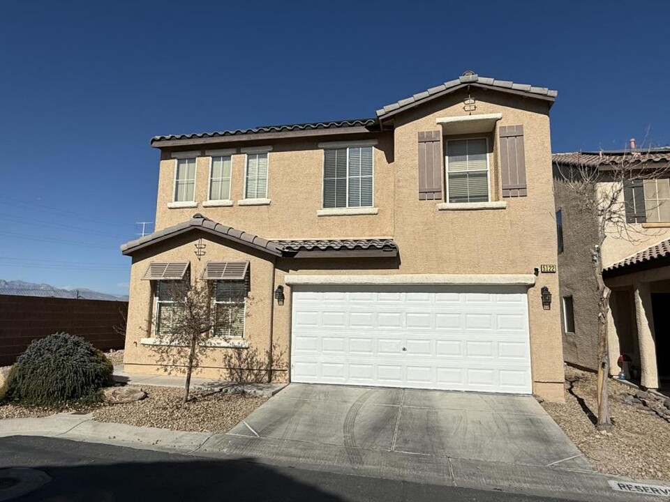 5122 Tioga Pass Ave in Las Vegas, NV - Building Photo