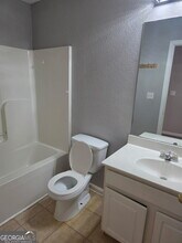 325 Brookview Dr in Riverdale, GA - Building Photo - Building Photo