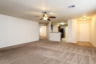 16806 Accolade Way in Conroe, TX - Building Photo - Building Photo