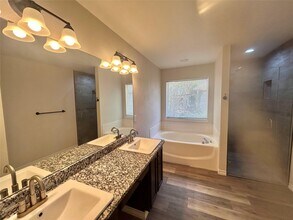 1712 Creekside Ave in Sherman, TX - Building Photo - Building Photo