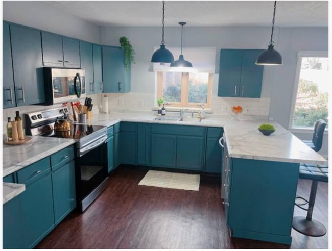 property at 332 N Delaware Ave