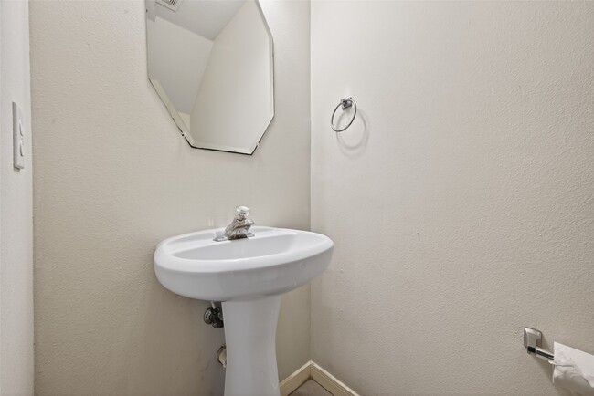 21327 Branford Hills Ln