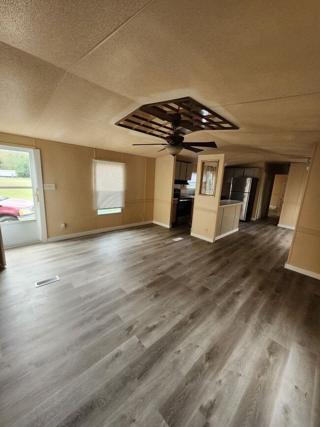 2519 Openview Dr in Dillon, SC - Building Photo - Building Photo