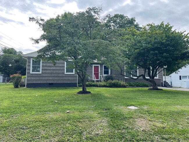 4011 Longwood Dr in Knoxville, TN - Building Photo - Building Photo