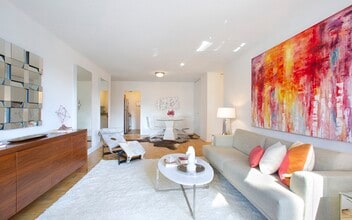 Marquis Apartments in New York, NY - Foto de edificio - Building Photo