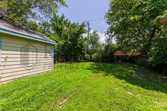 1926 S Greenwood Ave in Wichita, KS - Building Photo - Building Photo