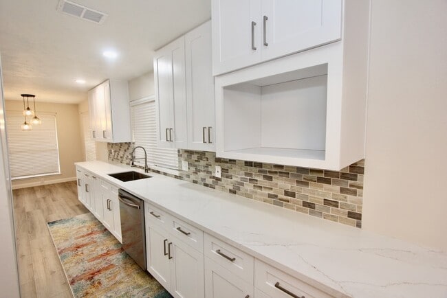 property at 3015 Green Fields Dr