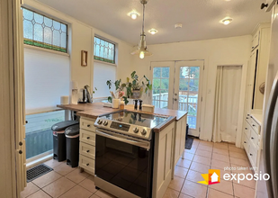 403 S Idaho St, Unit A in Portland, OR - Building Photo - Building Photo