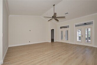 12649 Coconut Creek Ct in Ft. Myers, FL - Foto de edificio - Building Photo