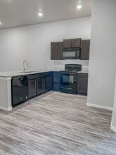 2135 N Texas Ave in Lubbock, TX - Foto de edificio - Building Photo
