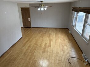 2612 Erin in Bettendorf, IA - Foto de edificio - Building Photo