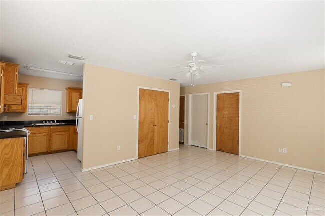 200 R C Champion St in Progreso, TX - Building Photo - Building Photo