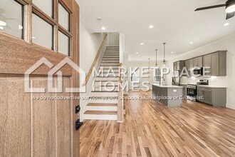 1034 E Trinity Ln in Nashville, TN - Building Photo - Building Photo