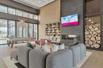 The Broadleaf in Aurora, CO - Building Photo - Building Photo