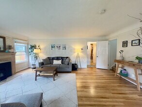 2755 SE 165th Ave in Portland, OR - Building Photo - Building Photo