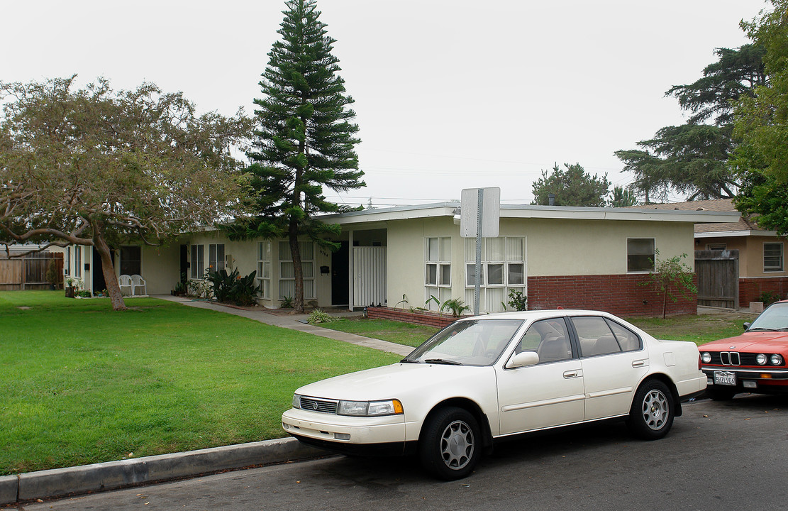 9762 Belfast Dr in Garden Grove, CA - Building Photo