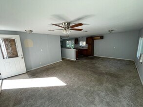 11241 Sun Way Dr in Corona, CA - Building Photo - Building Photo