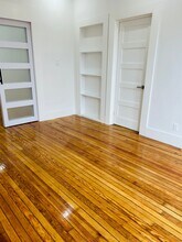 150 E 32nd St, Unit Apt.2 in Brooklyn, NY - Foto de edificio - Building Photo