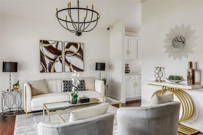 property at 3905 Licorice Ln