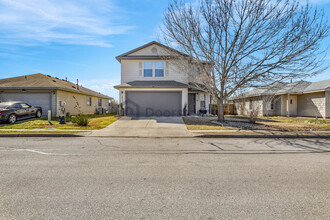 18021 Prairie Verbena Ln in Elgin, TX - Building Photo - Building Photo