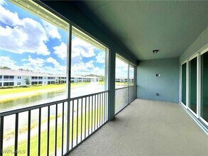 2659 Seychelles Cir in Naples, FL - Building Photo - Building Photo