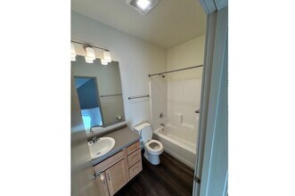 529 Carroll Way in Kodiak, AK - Building Photo - Building Photo