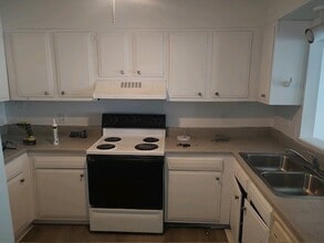 1763 7th Crompton Ct in Memphis, TN - Building Photo - Building Photo