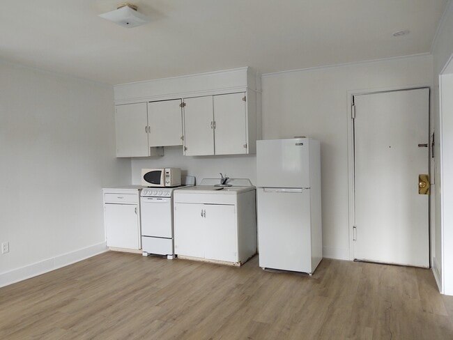 31 Wing Ave, Unit C5