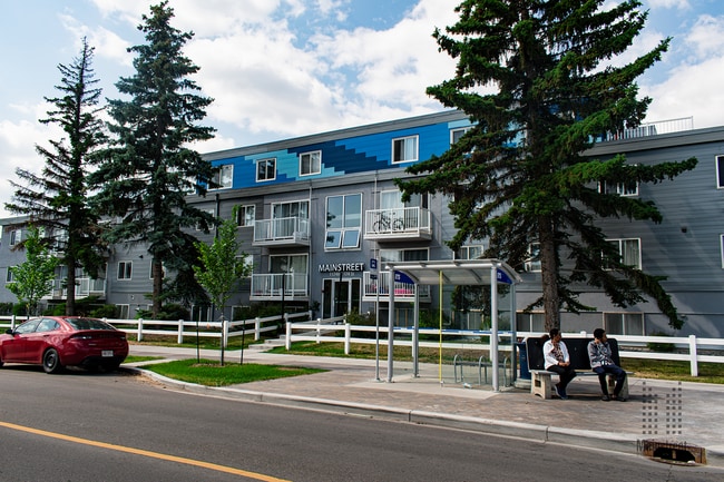 Mainstreet 124th in Edmonton, AB - Building Photo - Building Photo