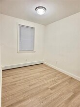 37 Portland St in Providence, RI - Foto de edificio - Building Photo