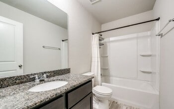 318 Clorinda in San Antonio, TX - Building Photo - Building Photo