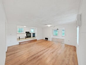 7332 Sealawn Dr in Spring Hill, FL - Building Photo - Building Photo