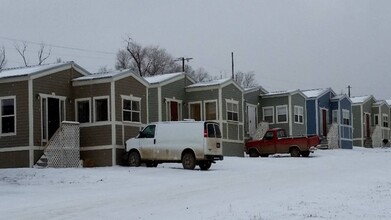 Countryview at Watford City in Watford City, ND - Building Photo - Building Photo