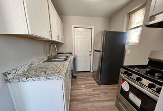 2521 E Willetta St in Phoenix, AZ - Building Photo - Building Photo