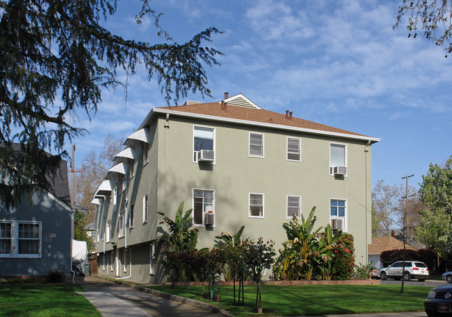 3570 I St in Sacramento, CA - Building Photo - Building Photo