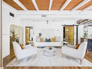 1632 SW 28th Ave in Fort Lauderdale, FL - Building Photo - Building Photo