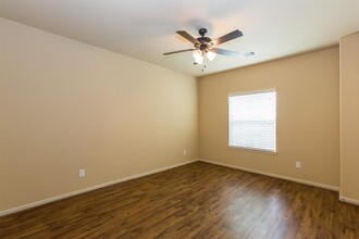 26120 Avenue E in Dobbin, TX - Building Photo - Building Photo