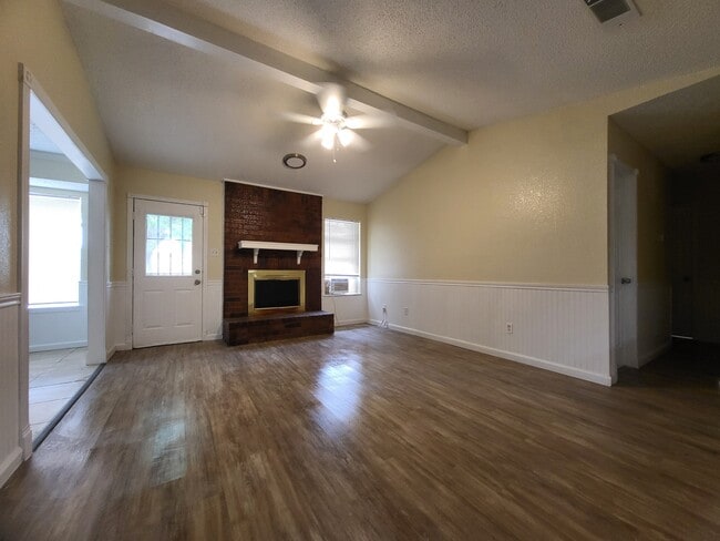 1708 Kenyon St in Killeen, TX - Building Photo - Building Photo